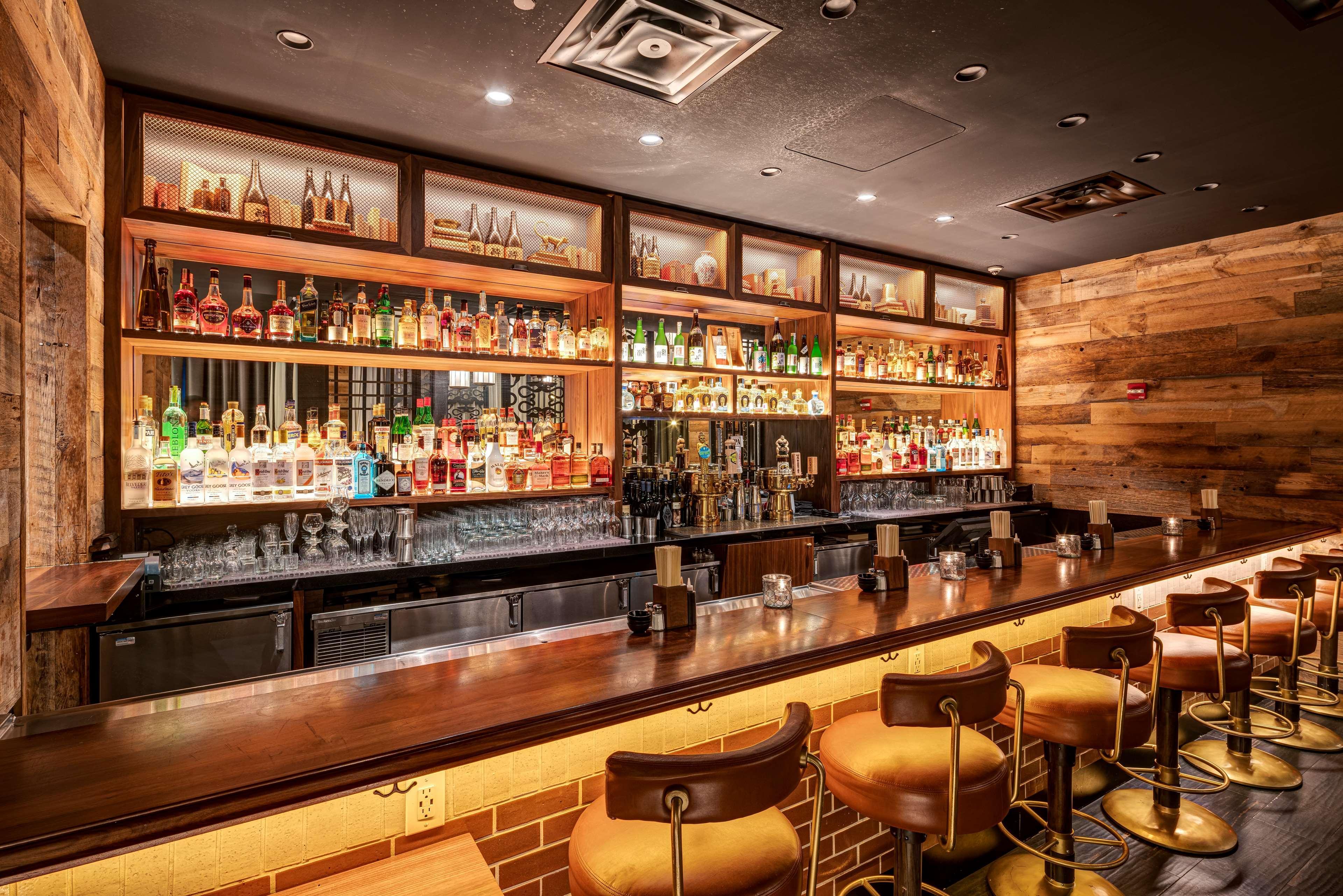 The Diplomat Hollywood, Curio Collection By Hilton Station touristique